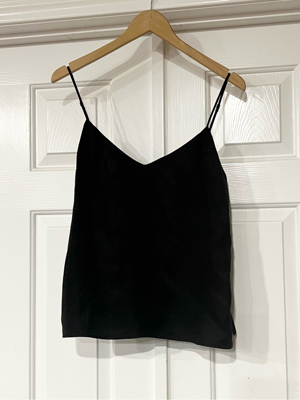 L'AGENCE | Satin Spaghetti-Strap V-Neck Cami Top